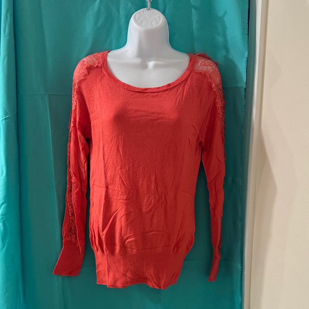Women's Coral Lace-Trimmed Top